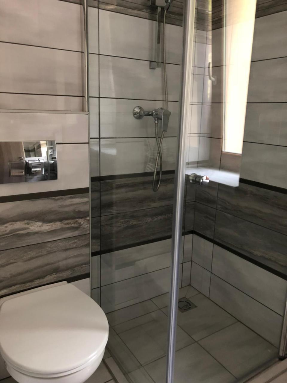 Tardosi Vendeghaz Hotel Мисколк Екстериор снимка