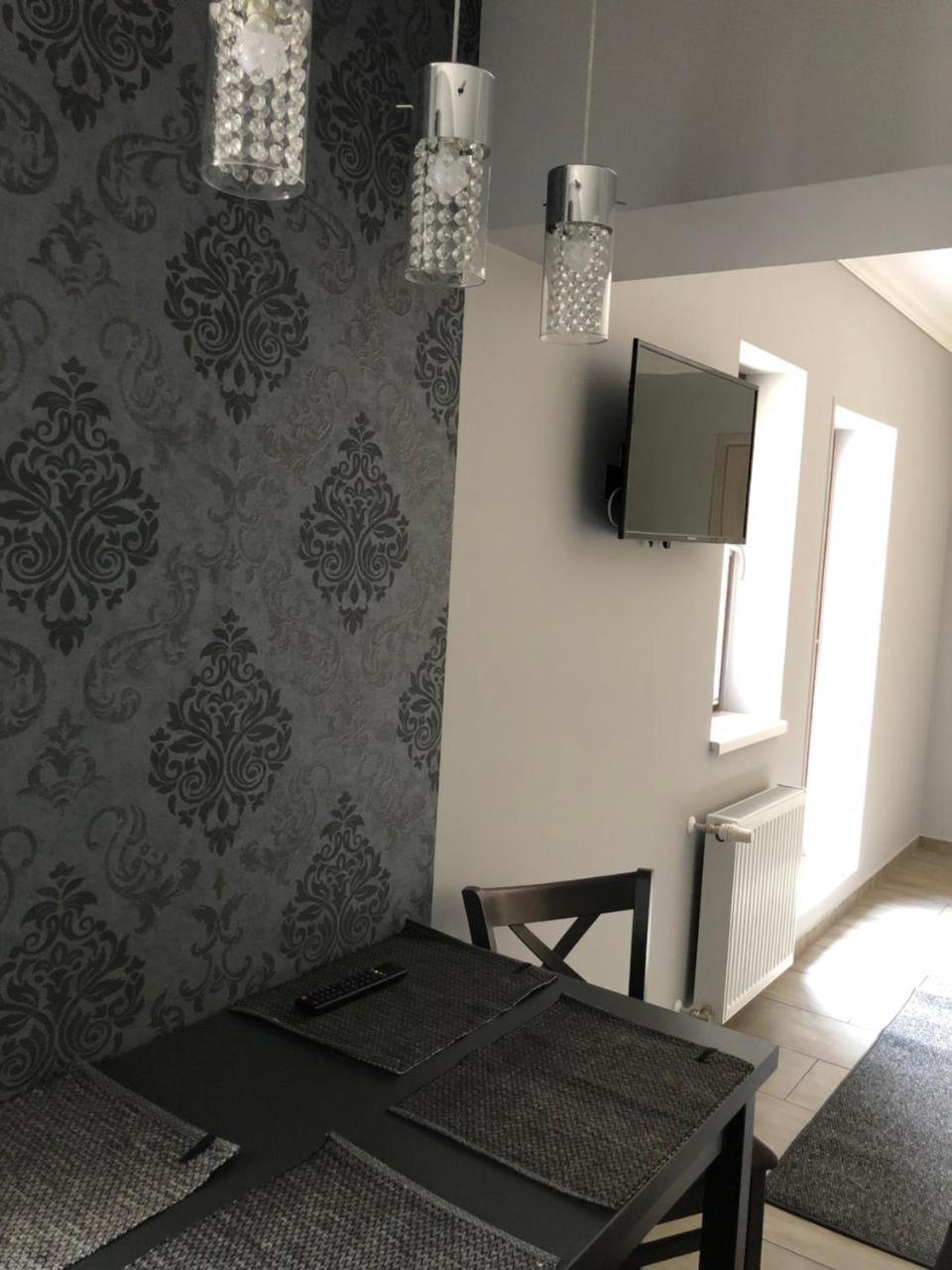 Tardosi Vendeghaz Hotel Мисколк Екстериор снимка